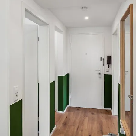 Geschaeftsreisetraum 3sz 5p - Waschtrockner, Balkon Oberkochen